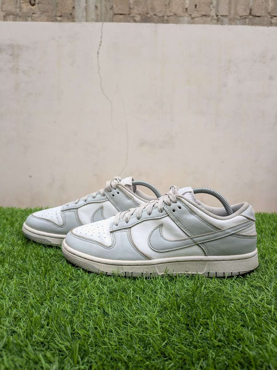 Nike Dunk Low