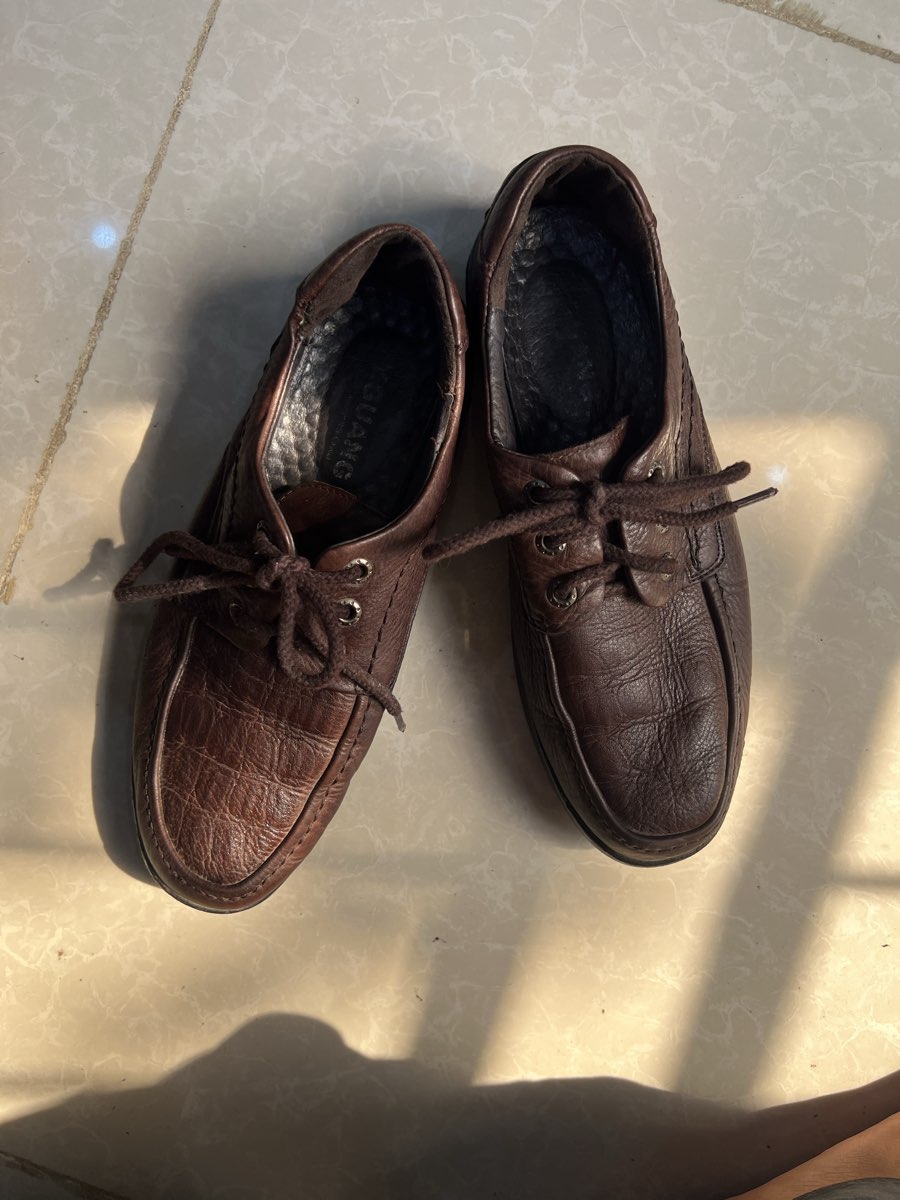 Korean made leather lace up boots with air ring system