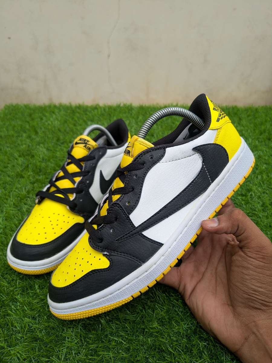 Nike Jordan Low