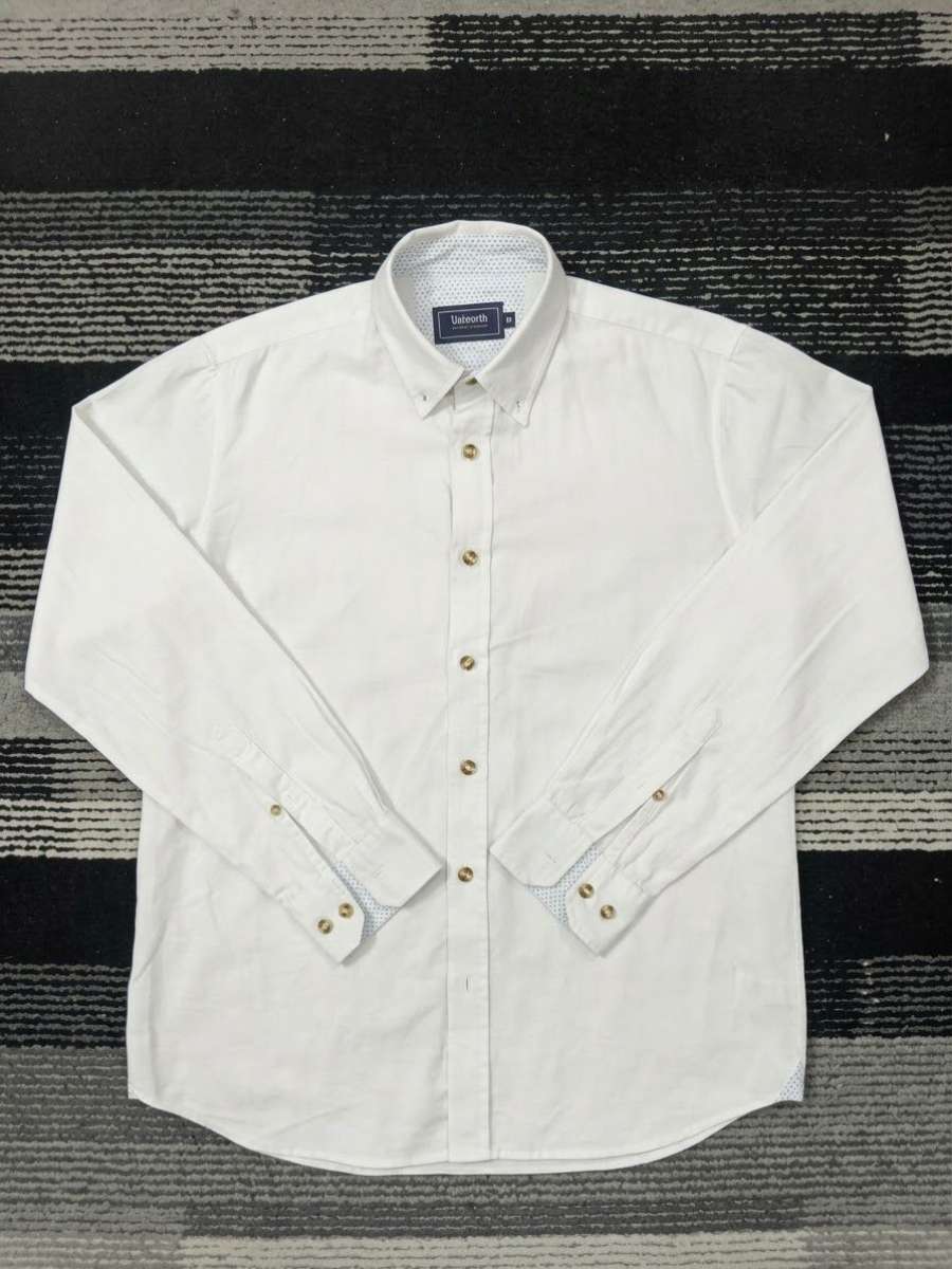 Uniworth shirt